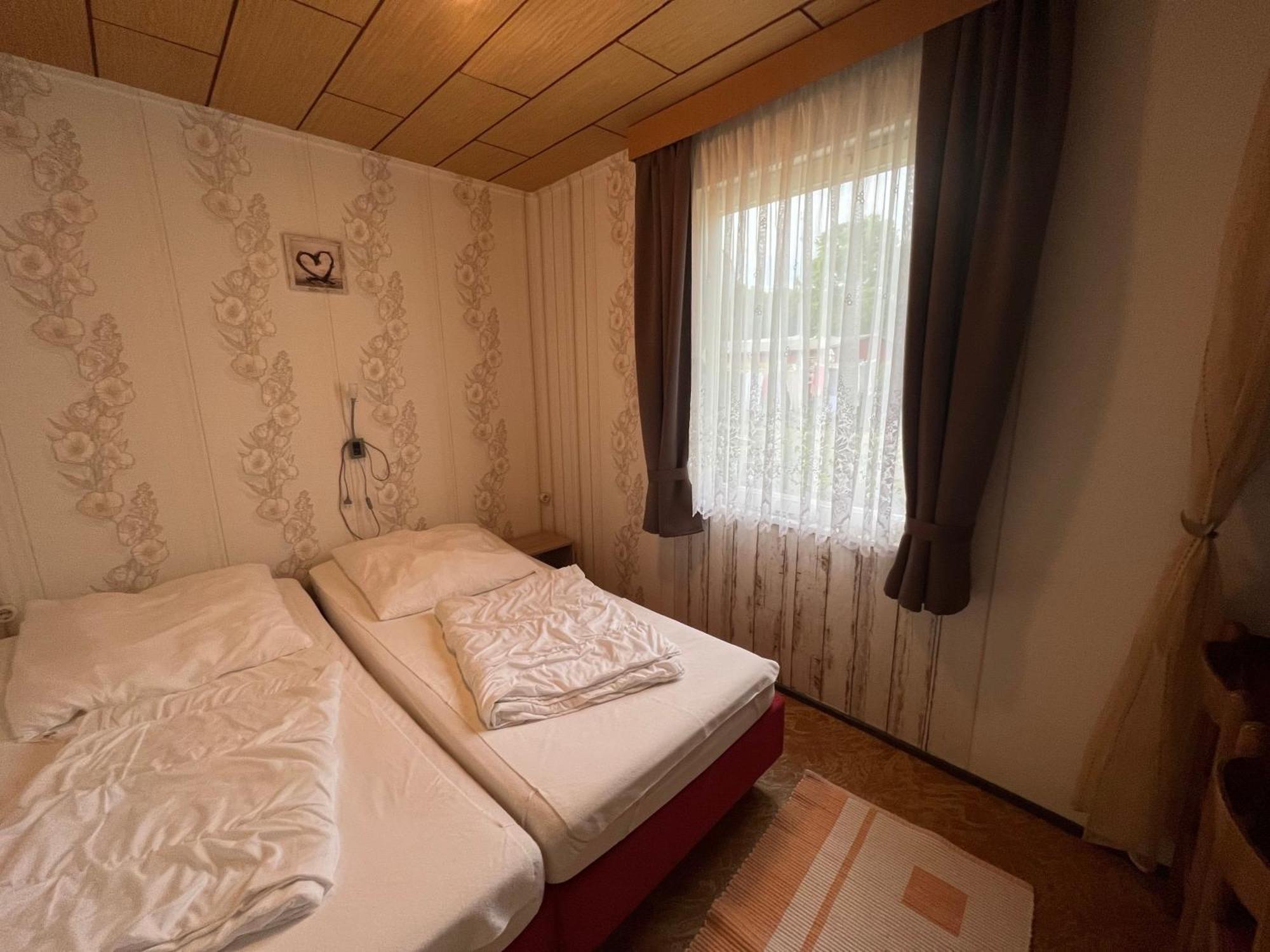 Ferien-Bungalow Im Seebad Ueckermuendeot Bellin Exteriér fotografie